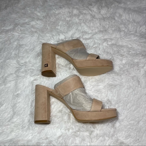 GUESS Taupe Blubell Suede Platform Slide 7.5 - Picture 8 of 16
